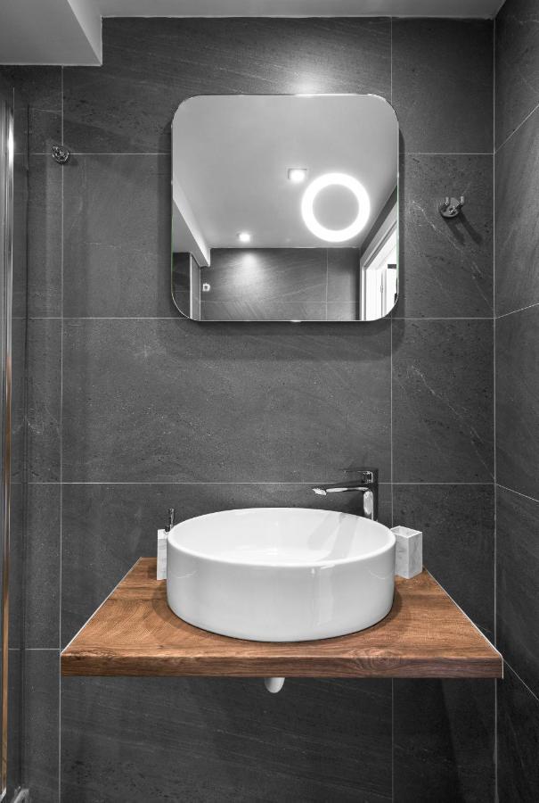 Ultima Suites, Nilie Hospitality Mgmt テッサロニキ エクステリア 写真