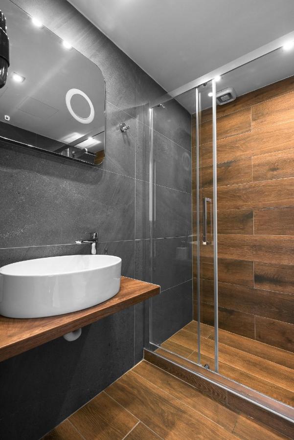 Ultima Suites, Nilie Hospitality Mgmt テッサロニキ エクステリア 写真
